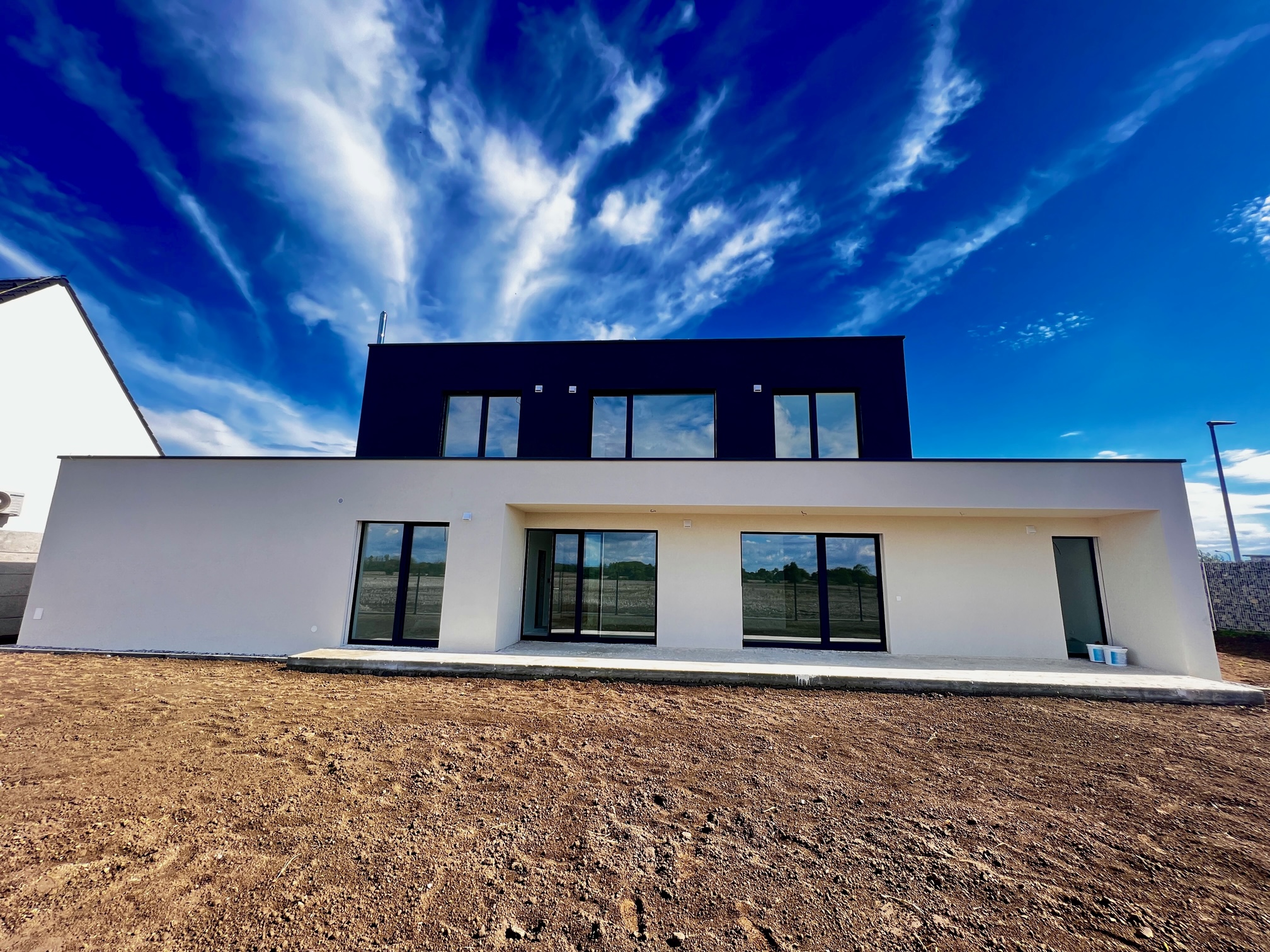 Predaj 5-izb. RD, dvojgaráž, ÚP 211m2, Čunovo