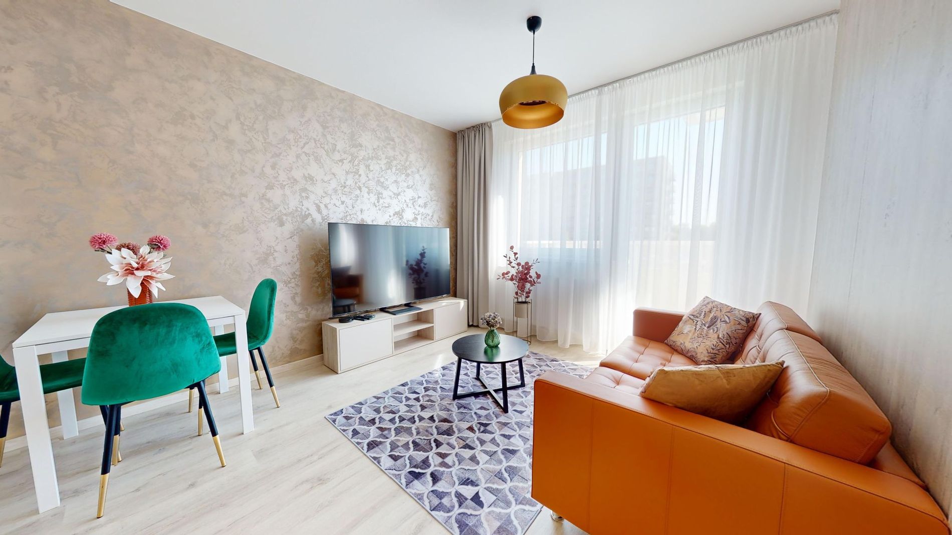 Kompletne zariadený 1,5 izbový byt, OVOCNÉ SADY, Ružinov