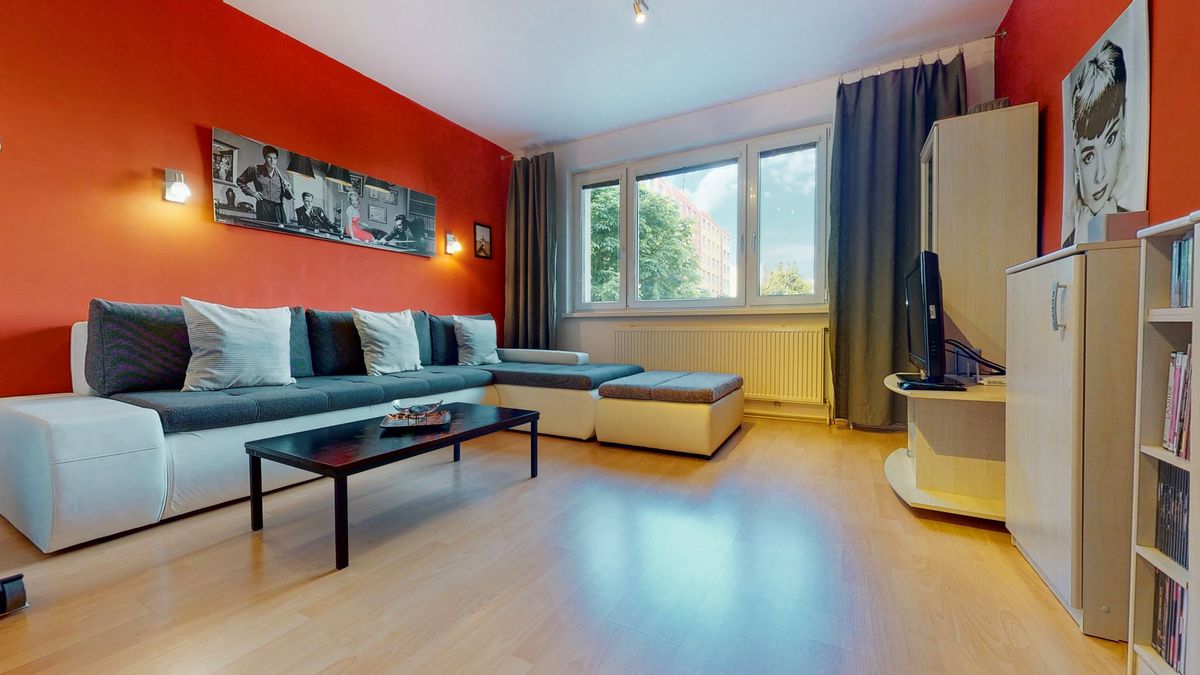 REZERVOVANÉ!!! Na predaj 4izb. byt, 83m2, ul. Röntgenova, Petržalka